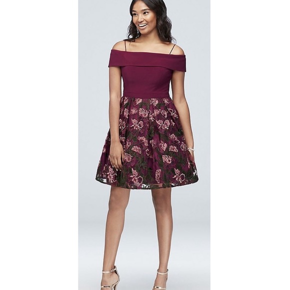 Morgan & Co. Juniors' Embroidered Cold-Shoulder Fit & Flare Dress Pockets Sz 20W - Picture 12 of 14